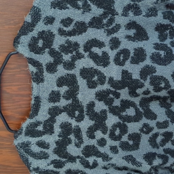 August Silk Gray & Black Animal Print Long Sleeve Open Duster Cardigan Size Lg - Picture 6 of 7